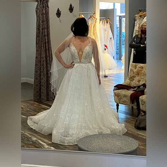 Calla Blanche Taylor Wedding Dress - never worn - Picture 3 of 3